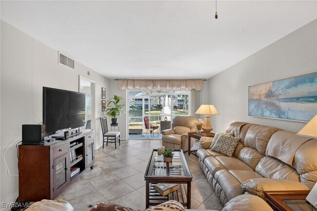 Building Photo - 138 Pebble Shores Dr