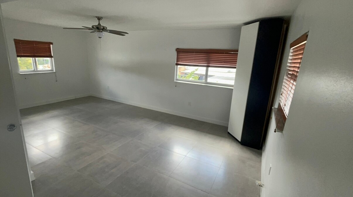 Building Photo - 11480 SW 55th St