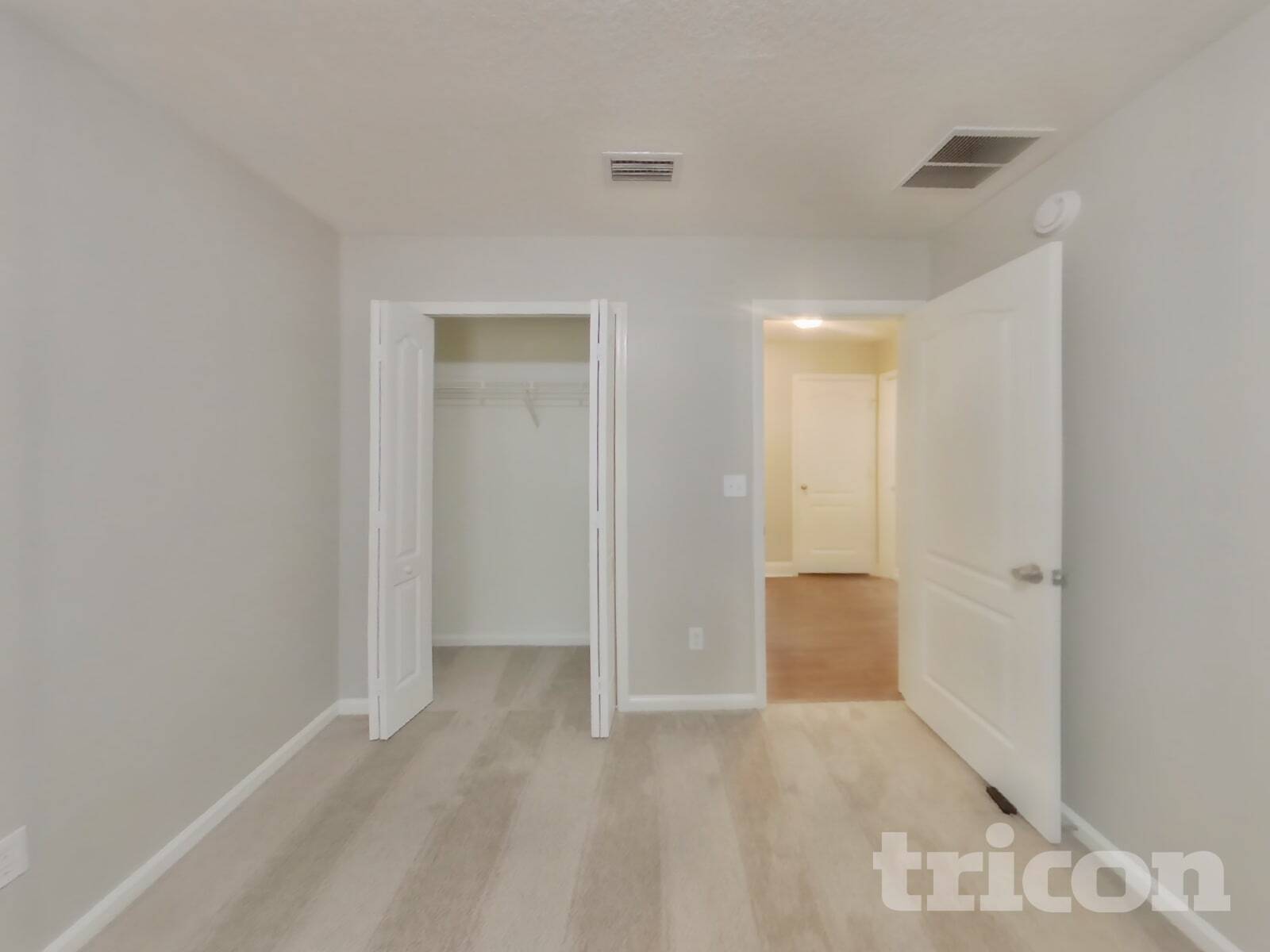 Building Photo - 2268 Eisner Dr