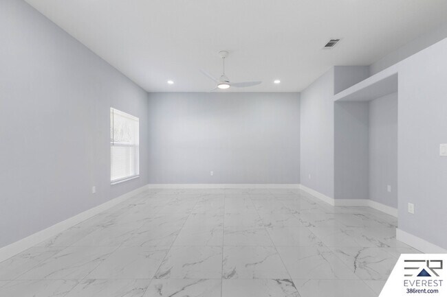 Building Photo - 45 Bruning Ln