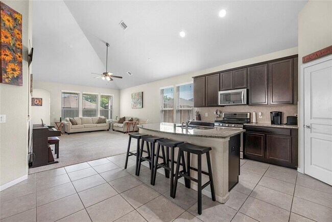 Building Photo - 16644 Conner Creek Ln