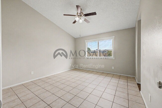 Building Photo - 4837 E Encanto St