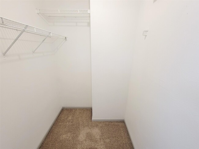 Building Photo - 19022 Yellow Thrush Dr