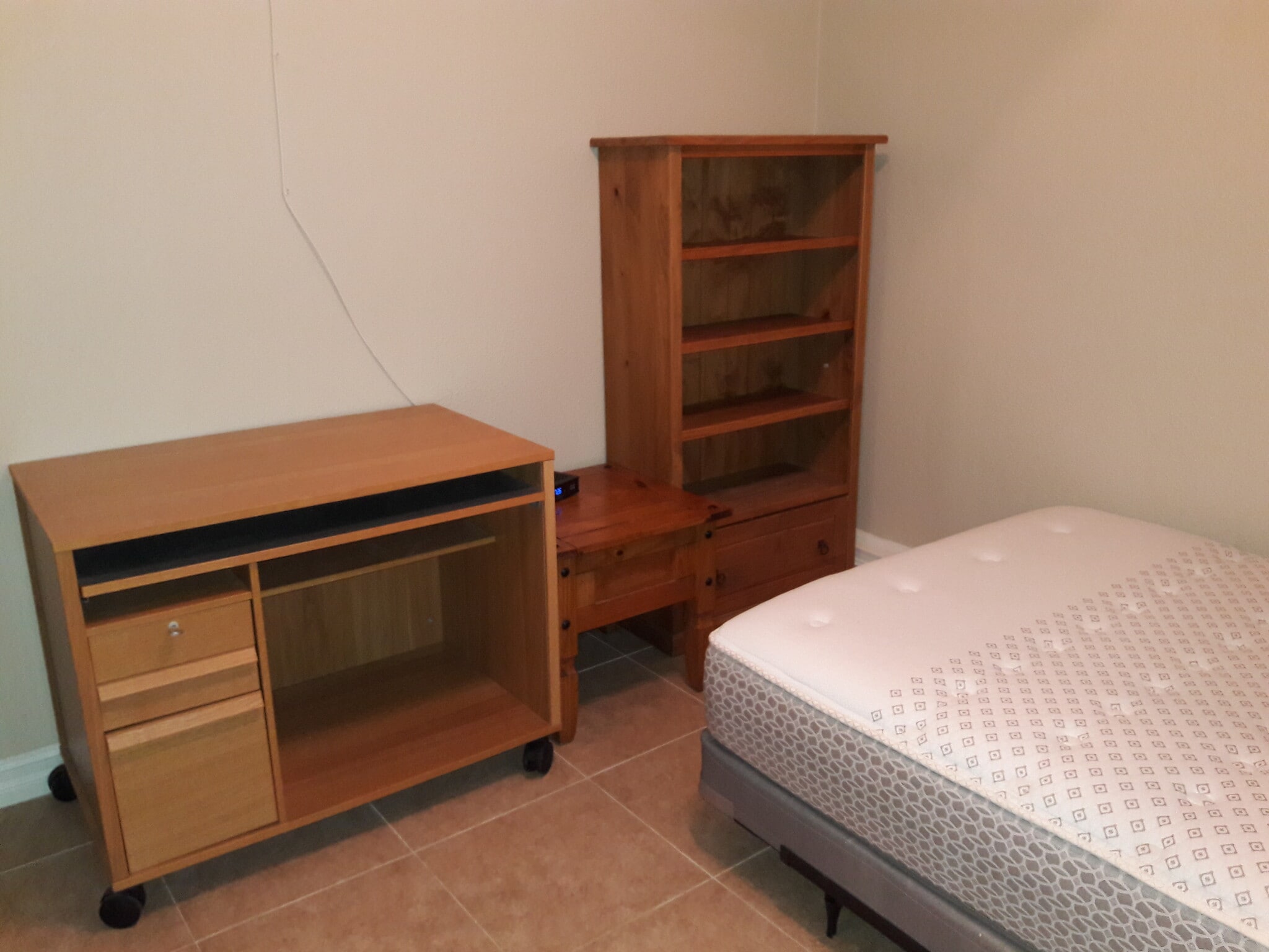 Building Photo - 7008 Dennison St