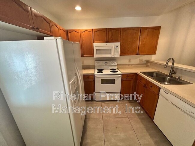Building Photo - 409 Lexie Ln