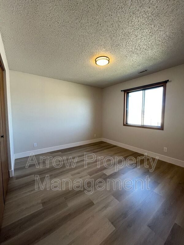 Building Photo - 2340 N 44th St