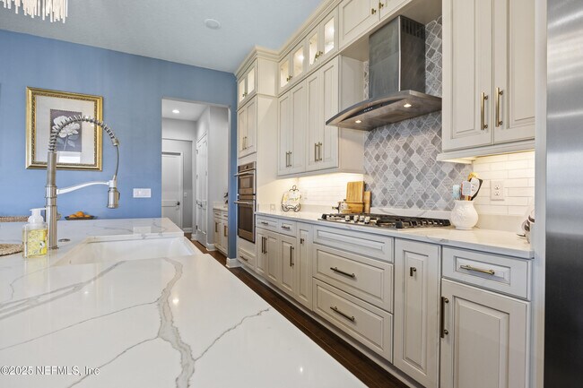 Building Photo - 228 Rum Runner Wy