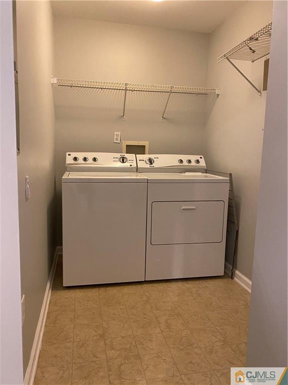 Building Photo - 1127 Fernwood Ct