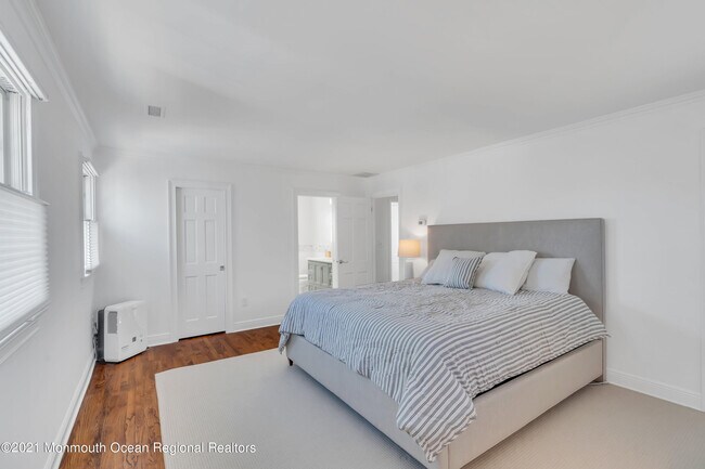 Building Photo - 408 Trenton Blvd