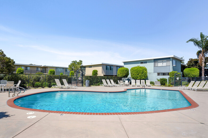 Wavecrest Lanai Apartments - 2028 Franciscan Way Alameda CA 94501 ...