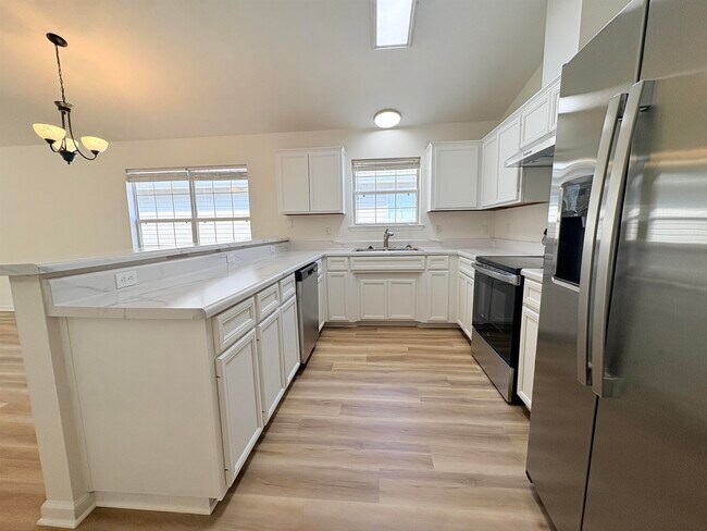 Building Photo - 4428 Siesta Ct