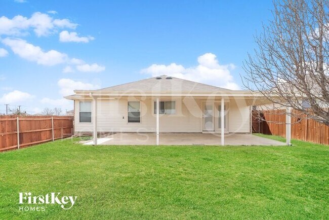 Building Photo - 6200 Winnebago Ct