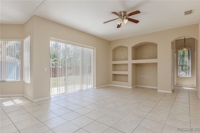 Building Photo - 1474 W Pringle Pl