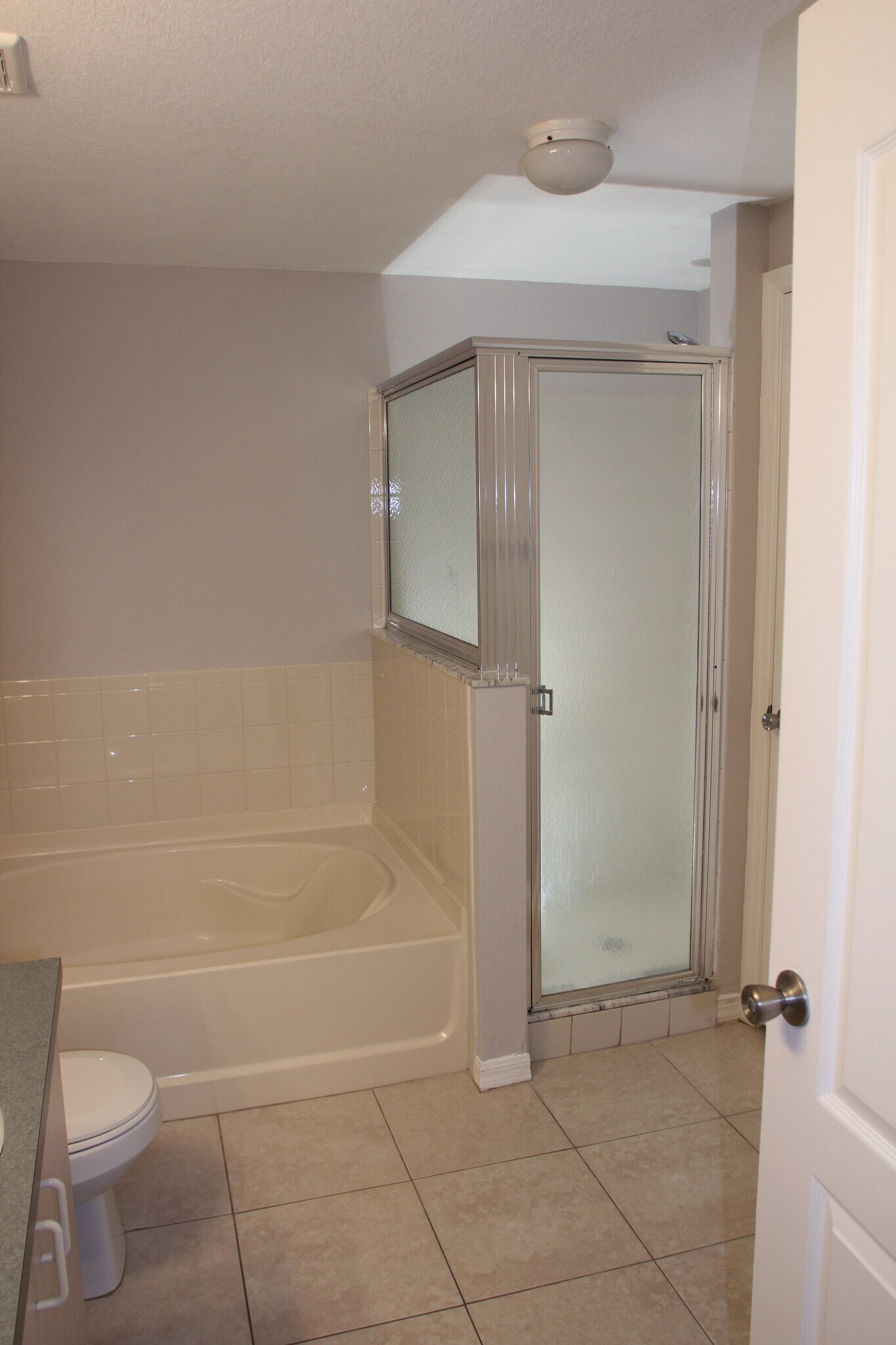 Primary Bath - 114 SW Peacock Blvd