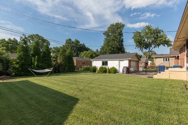 Building Photo - 4311 Kinloch Rd