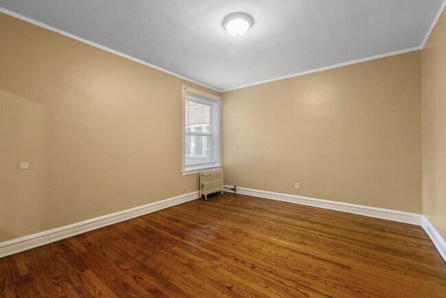 Building Photo - 8235 S Indiana Ave