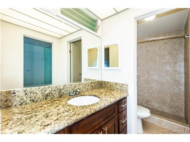 Building Photo - Breath-taking Coastal View, 4 Bdrm/2.5 Bath Home