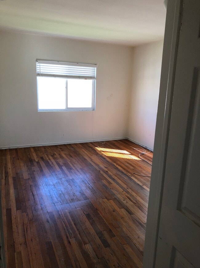 Building Photo - 5551 Costello Ave