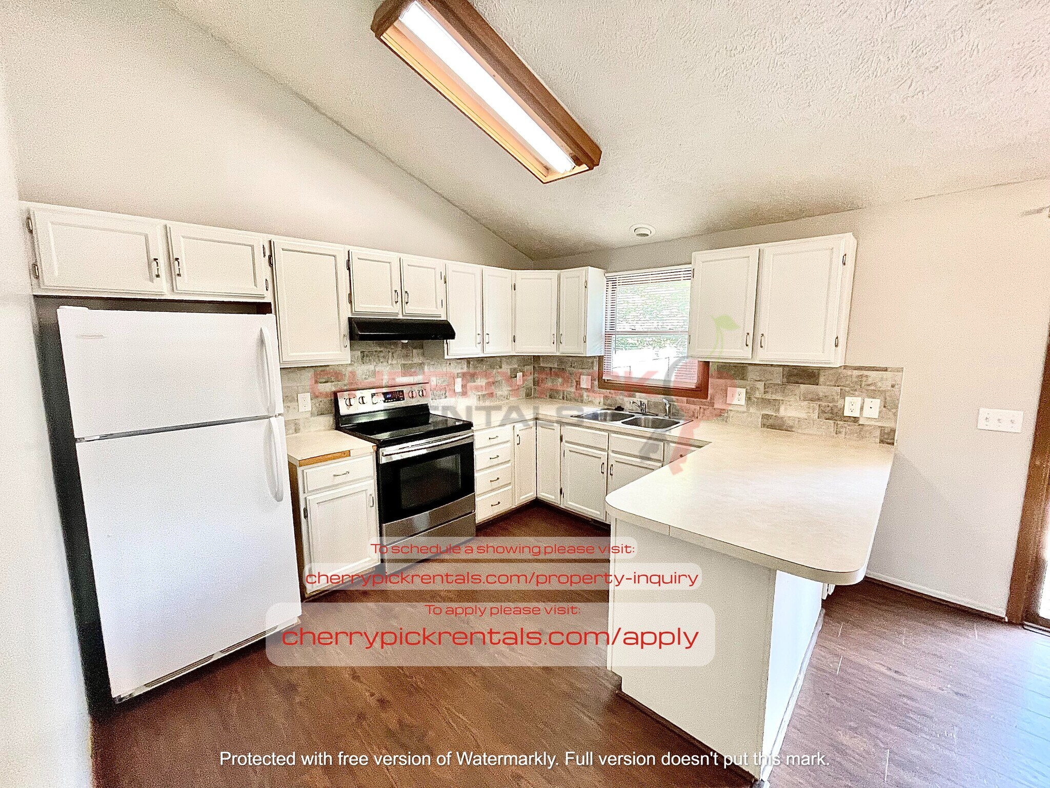 Building Photo - 2612 S 52nd St