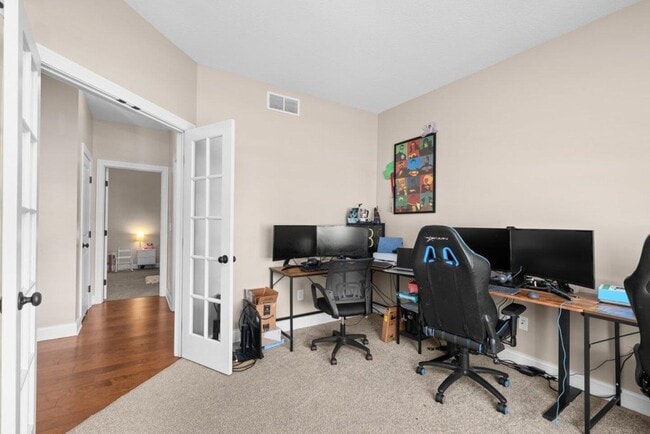 Building Photo - 67 Cobblestone Ln