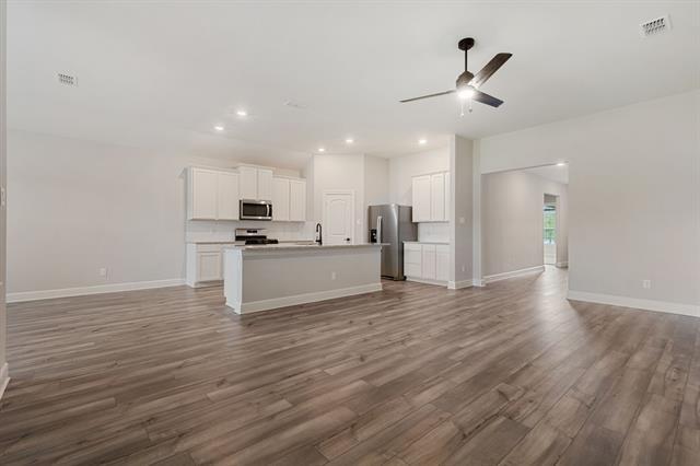 Building Photo - 2113 Atwood Dr