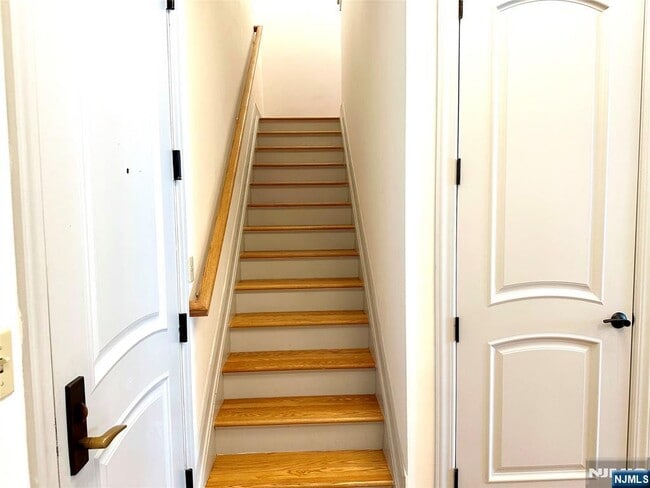 Building Photo - 2308 The Plaza