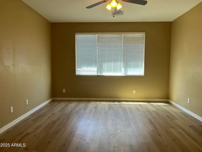 Building Photo - 6734 W Blackstone Ln