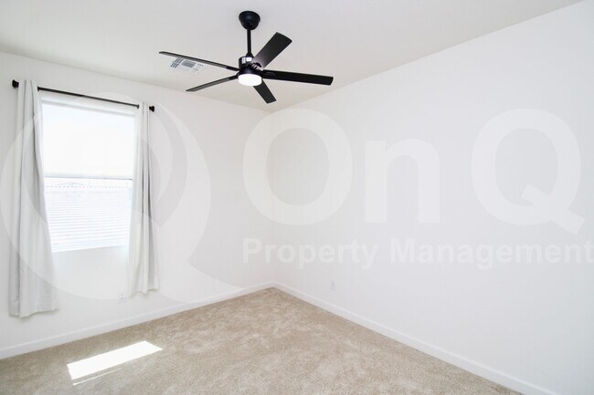 Building Photo - 3893 W Brass Ln