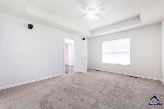 Building Photo - 1212 Willow Bend