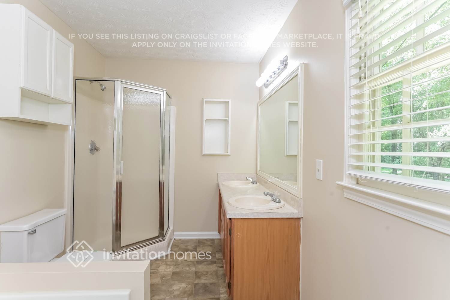 Building Photo - 2110 Amber Creek Dr