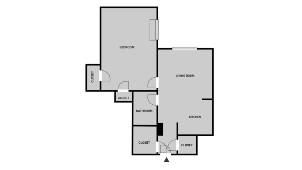 Building Photo - 210 W 70th St