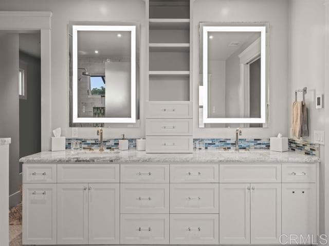 Building Photo - 1027 G Ave