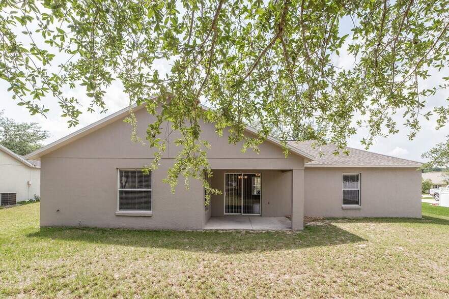 Building Photo - 427 Trade Wind Dr