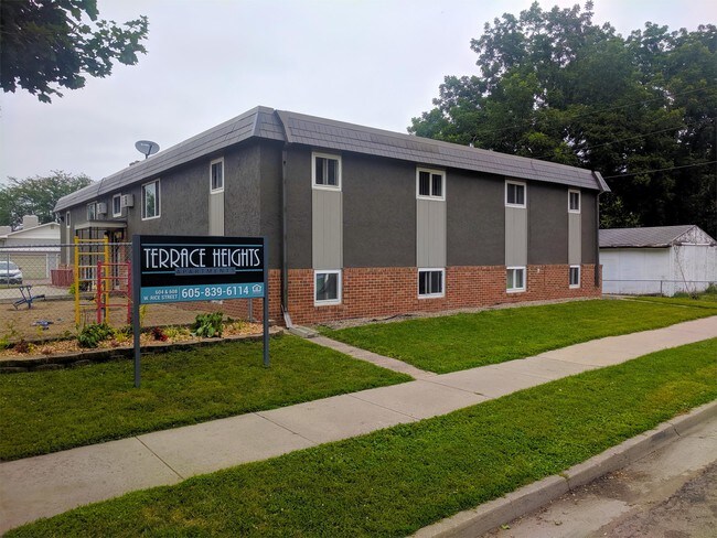 Building Photo - 604 W Rice St