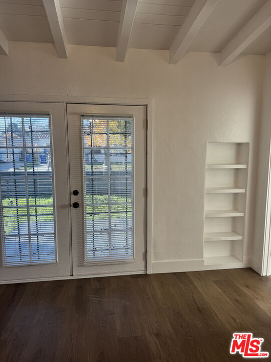 Building Photo - 2715 W 43rd St