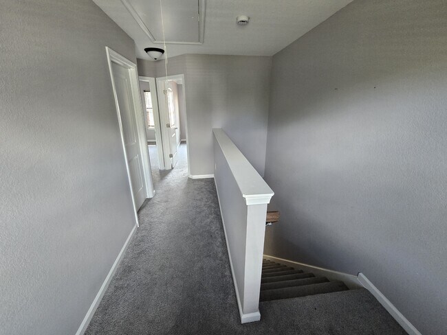 Building Photo - 1301 Elm Ave