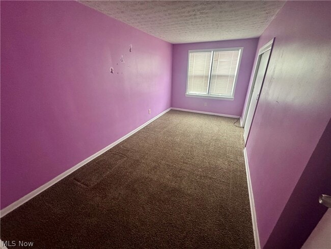 Building Photo - 839 Lecona Dr