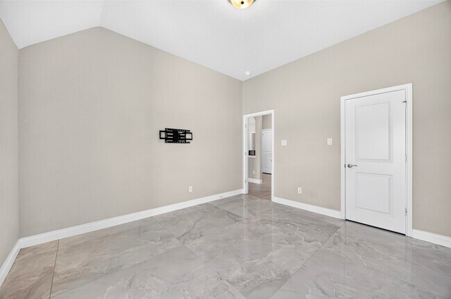Building Photo - 5126 Jibe Ho Ln