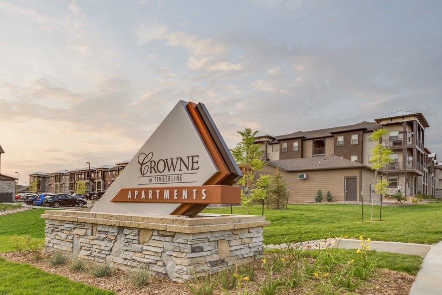 Primary Photo - Crowne at Timberline