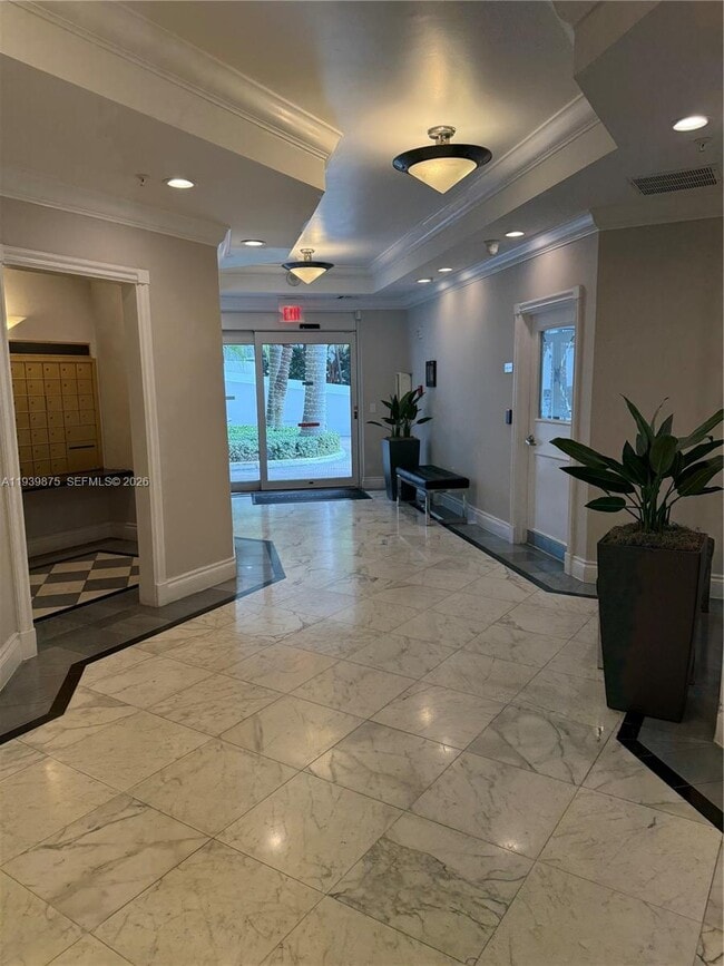 Building Photo - 1688 West Ave