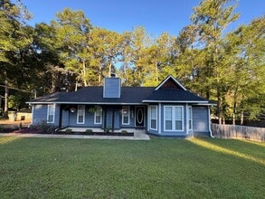 Building Photo - Foxhill Subdivision!