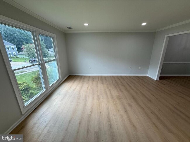 Building Photo - 12009 Amblewood Dr