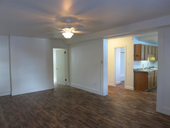 Building Photo - 211 Stribling Ave