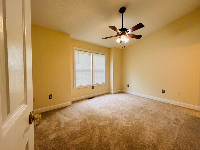 Building Photo - 1310 Orange Leaf Ct NW