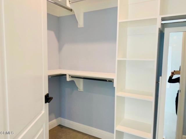 Building Photo - 2335 Longden Dr