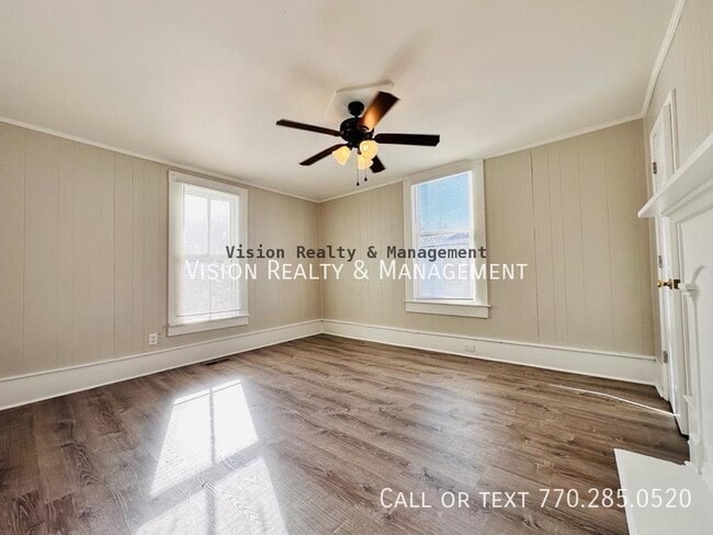 Building Photo - 31 Reynolds St