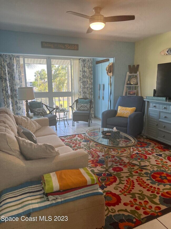 Building Photo - 969 Sonesta Ave NE