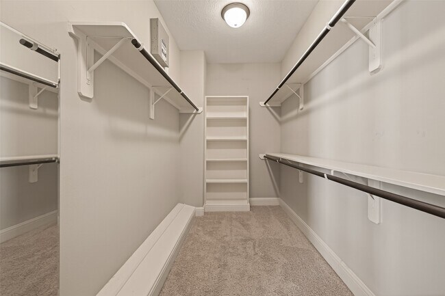 Building Photo - 5708 Petty St