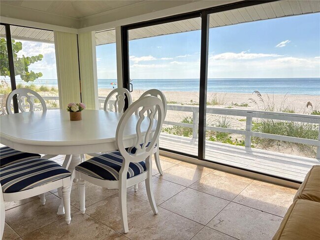Building Photo - 2823 Gulf of Mexico Dr