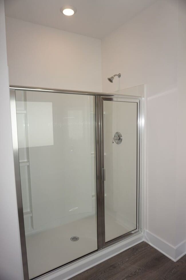 Building Photo - New Home in Gulf Breeze